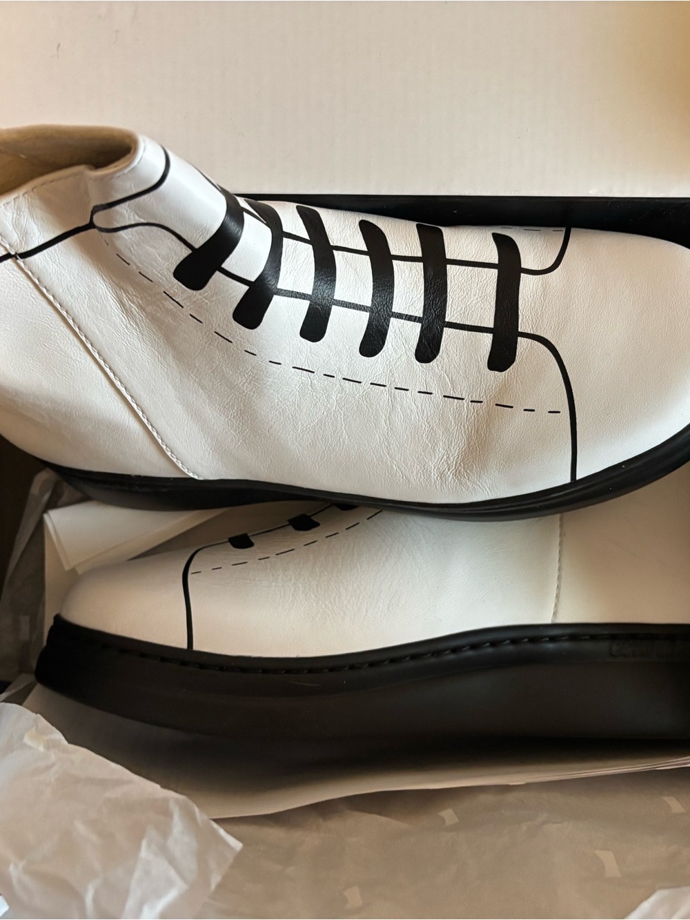 Camper White Ankle Boots with Trompe L’Oeil Graphic Print Brand New - Picture 10 of 15